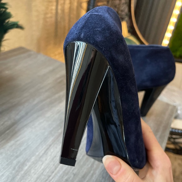 Balenciaga Suede Navy Ankle boots - Picture 8 of 9